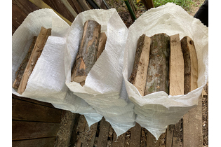 Дрова дубовые- в мешках по 0,01 куб.м.